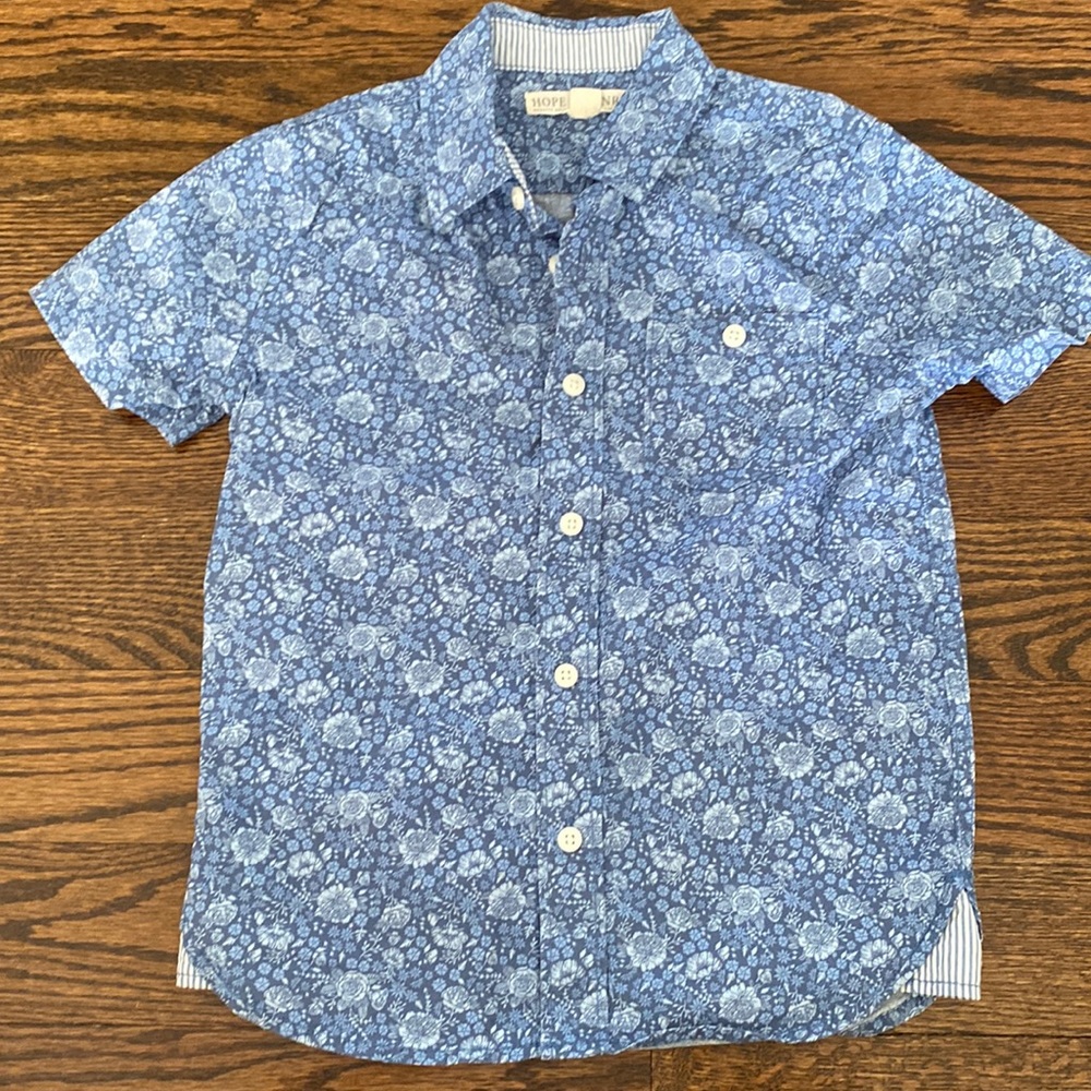 Hope and Henry organic cotton floral button down